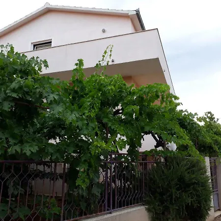 Lägenhet Piccolo Paradiso Vinišće